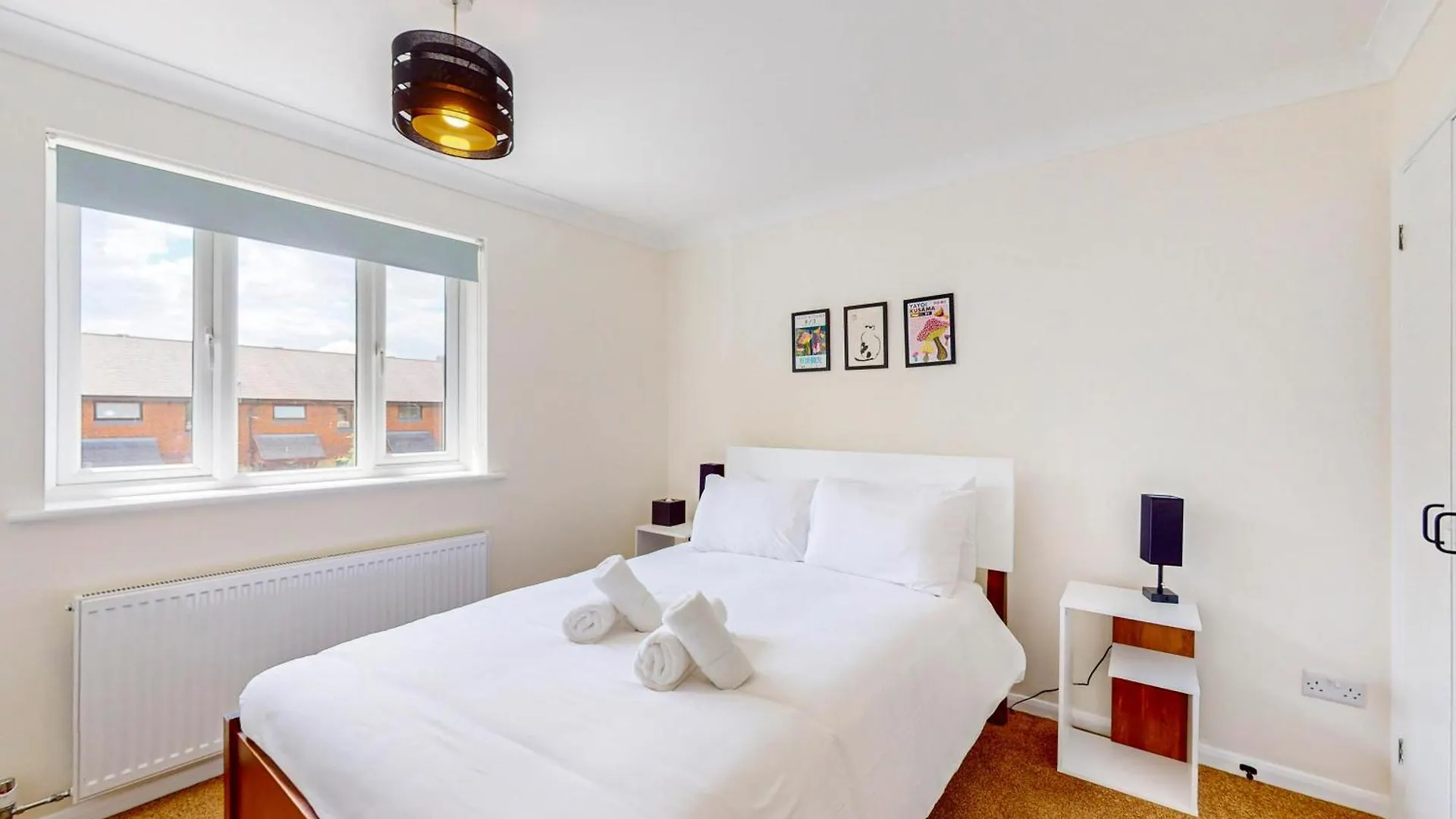 2 Bed With Garden & Free Parking Near The Thames Apartment London